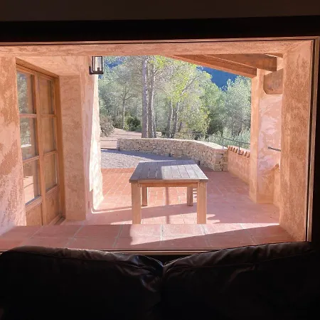 Cal Puig, Enoturismo Rural Entre Vinas Y Bosques *