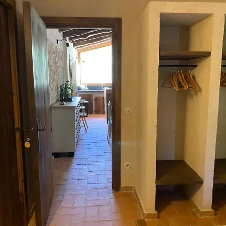 Cal Puig, Enoturismo Rural Entre Vinas Y Bosques Villa *