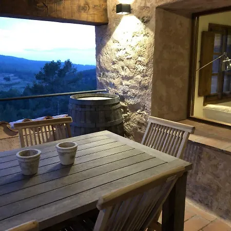 Cal Puig, Enoturismo Rural Entre Vinas Y Bosques * Juncosa