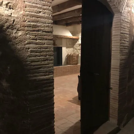 Cal Puig, Enoturismo Rural Entre Vinas Y Bosques Villa